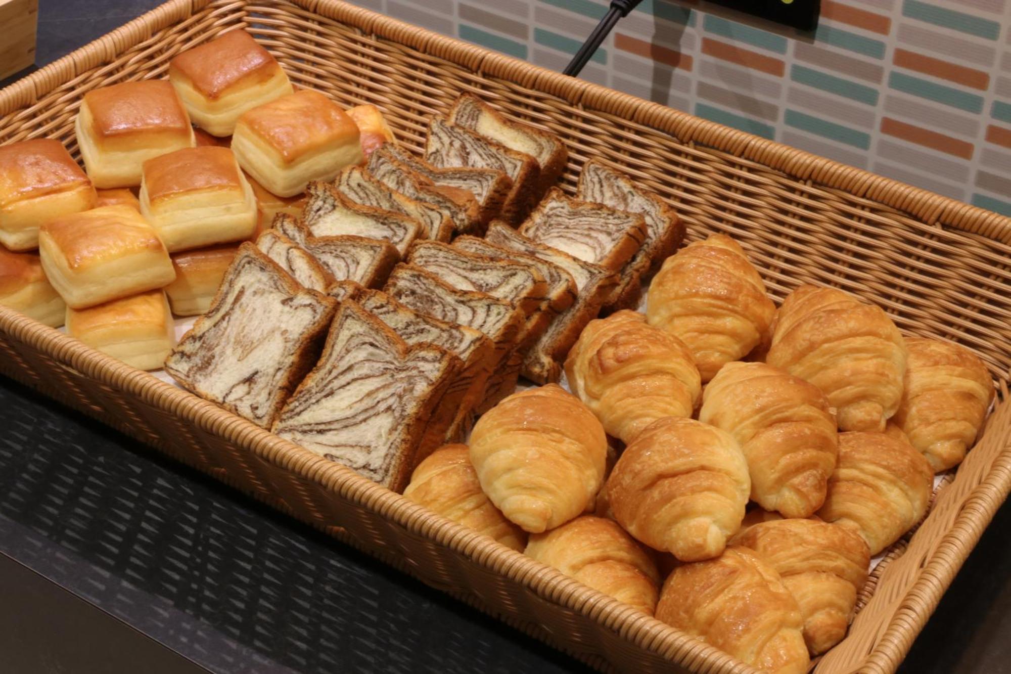 Kyoto Plaza Hotel Kintetsu Jujo Екстер'єр фото
