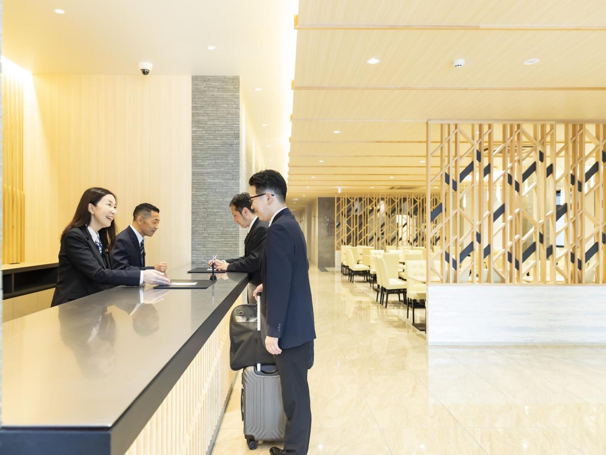 Kyoto Plaza Hotel Kintetsu Jujo Екстер'єр фото
