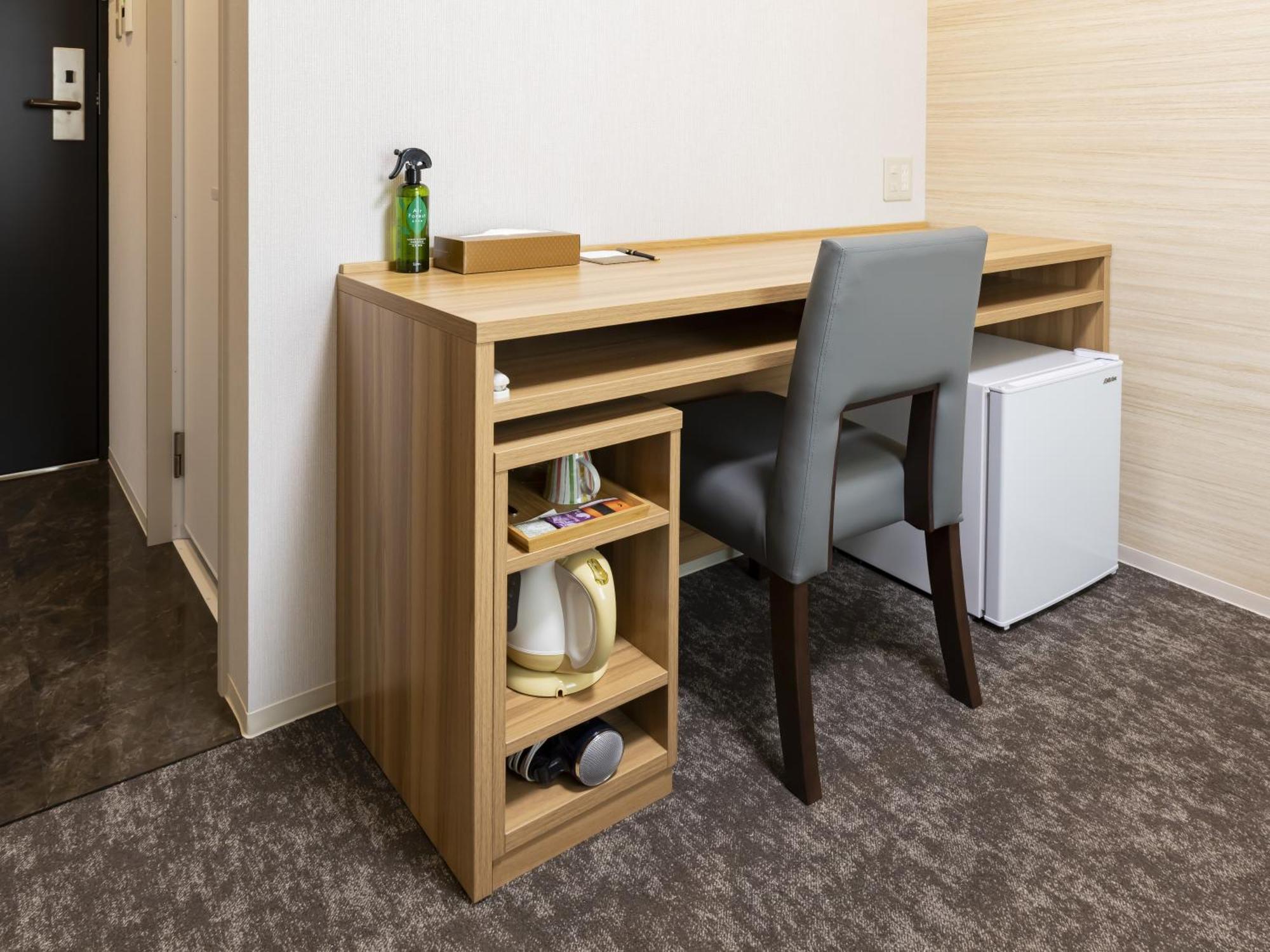 Kyoto Plaza Hotel Kintetsu Jujo Екстер'єр фото